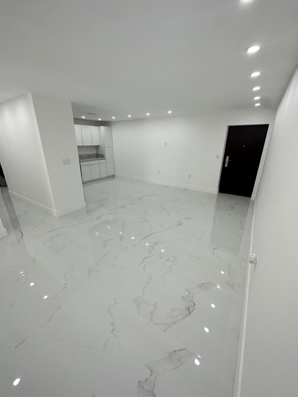 2175 NE 170th St in North Miami Beach, FL - Building Photo - Building Photo