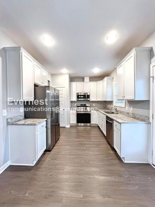 1108 Prospect Ct in Columbia, TN - Foto de edificio - Building Photo