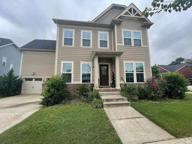 202 Cooper Ledge Cir in Franklin, TN - Building Photo - Building Photo