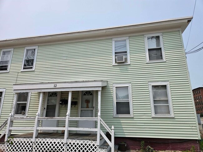 property at 12 New York St