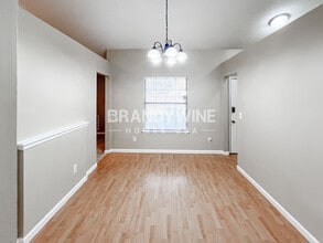 7901 Winterwood Cir N in Jacksonville, FL - Building Photo - Building Photo