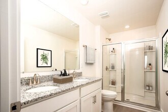 2447 Legg Ln in Knoxville, TN - Building Photo - Building Photo