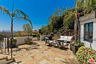 2420 Chislehurst Dr in Los Angeles, CA - Building Photo - Building Photo