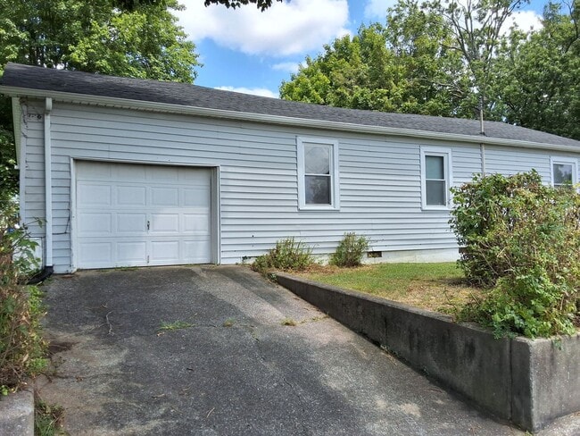 626 Perry Ave in Elizabethtown, KY - Building Photo - Building Photo