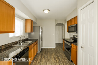 13129 Fennway Ridge Dr in Riverview, FL - Building Photo - Building Photo