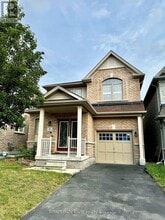 5 Holroyd St in Ajax, ON - Building Photo - Building Photo