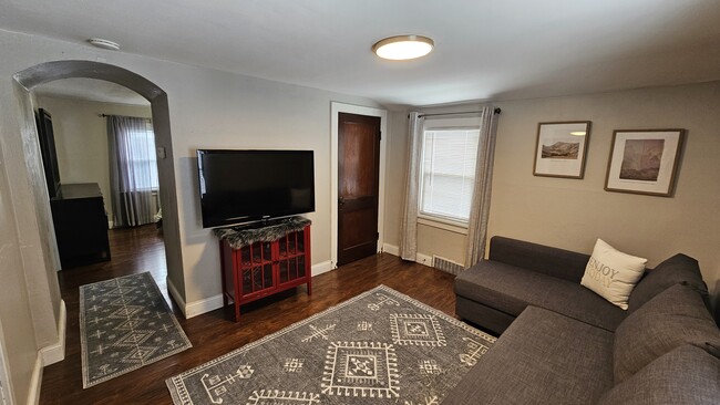 property at 5320 Northrup Ave