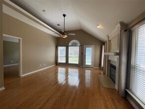 2220 Wembley Wood Ln in Bedford, TX - Building Photo - Building Photo