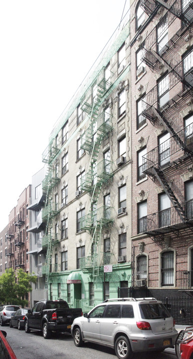 La Casita in New York, NY - Building Photo