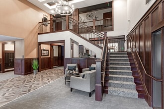 The Gallery Apartments in Burnsville, MN - Building Photo - Interior Photo