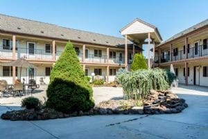 787 NW Canal Blvd in Redmond, OR - Building Photo - Building Photo