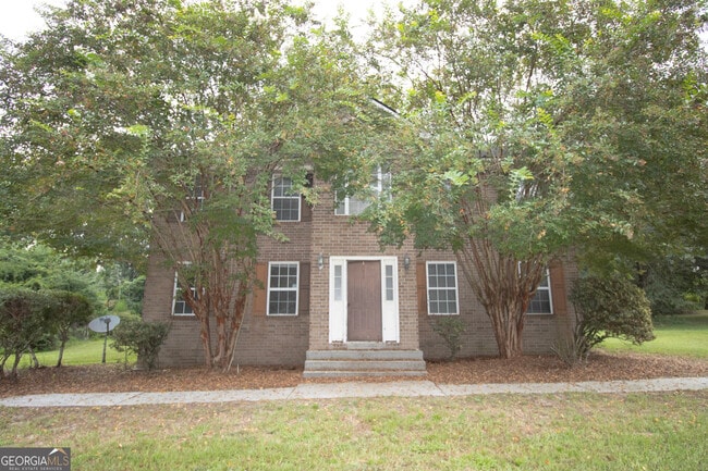 property at 1610 Drayton Ln