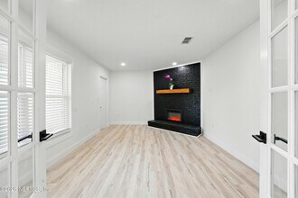 2915 Holly Bay Rd in Orange Park, FL - Building Photo - Building Photo