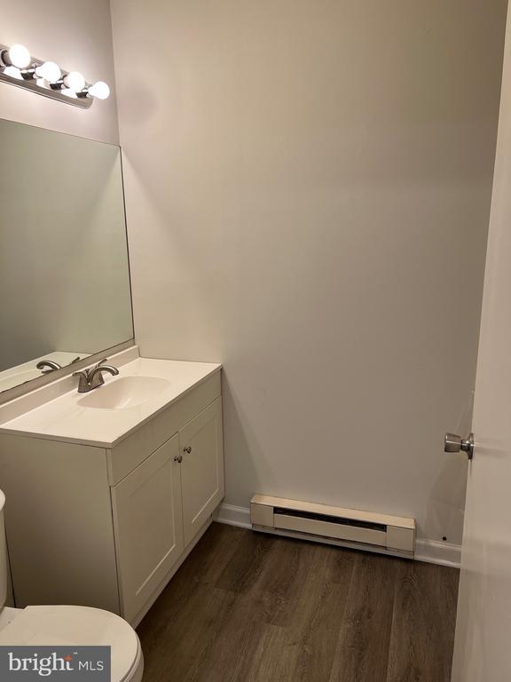 70 Briarwood Ln-Unit -4 in Berkeley Springs, WV - Building Photo - Building Photo