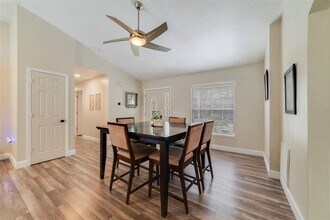 40140 Palm St in Lady Lake, FL - Building Photo - Building Photo