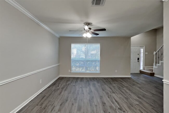 10011 Storm Meadow Dr