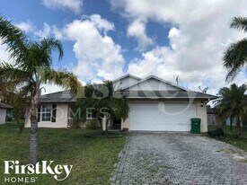 1908 SW Beard St in Port St. Lucie, FL - Building Photo