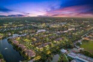 3020 Alcazar Pl, Unit 202 in Palm Beach Gardens, FL - Building Photo