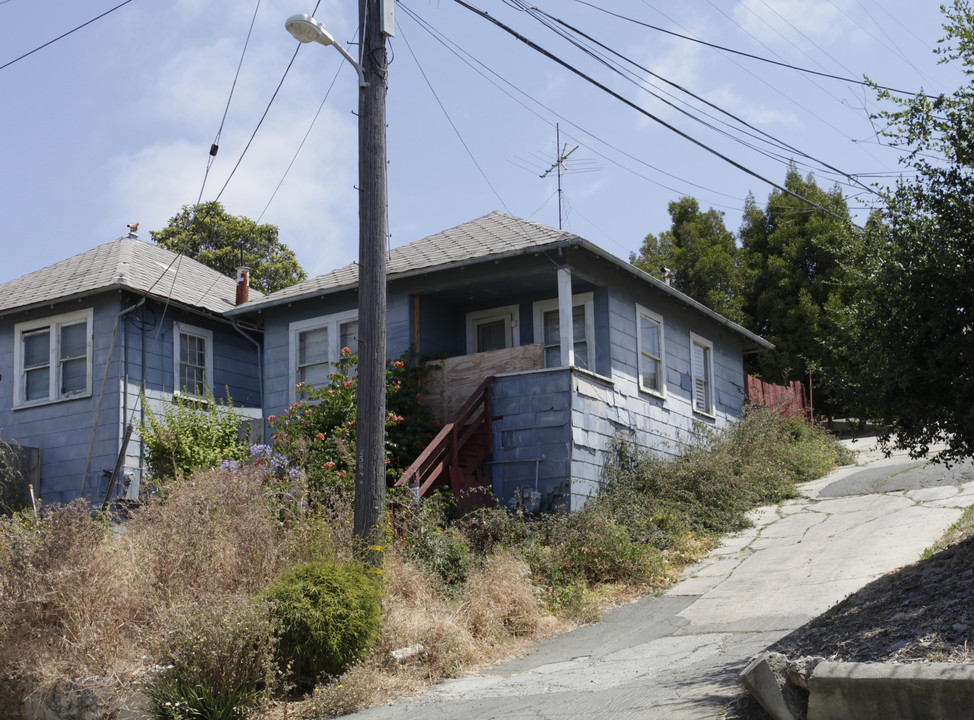 Prime St. Vincent Four Units in Vallejo, CA - Building Photo