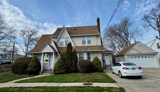 property at 1 Allen St