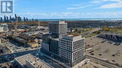 1007 The Queensway in Toronto, ON - Building Photo - Building Photo