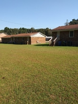 4929 Galveston Dr, Unit 27 in Fayetteville, NC - Building Photo