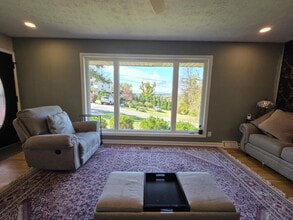 100 9th Ave in Radford, VA - Building Photo - Building Photo