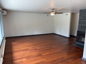 3451 Haynie Rd in Blaine, WA - Building Photo - Building Photo