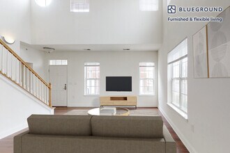152 Shipyard Dr in Hingham, MA - Building Photo - Building Photo