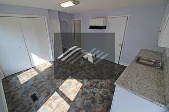 78 Notre Dame Ave in Dayton, OH - Building Photo - Building Photo