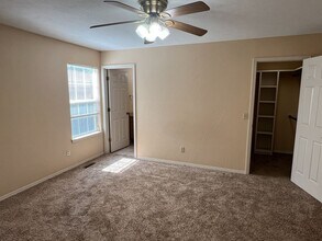 3322 S Lakeside Ave in Springfield, MO - Building Photo - Building Photo