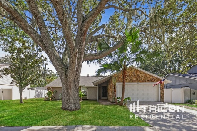 property at 1425 Corner Oaks Dr