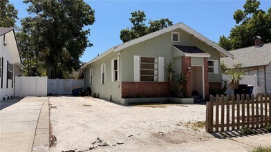 905 Jones St in Clearwater, FL - Building Photo - Building Photo