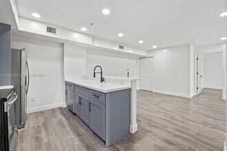 470 S Park Rd in Hollywood, FL - Building Photo - Building Photo