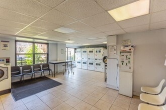 500 Central Ave in Union City, NJ - Building Photo - Building Photo