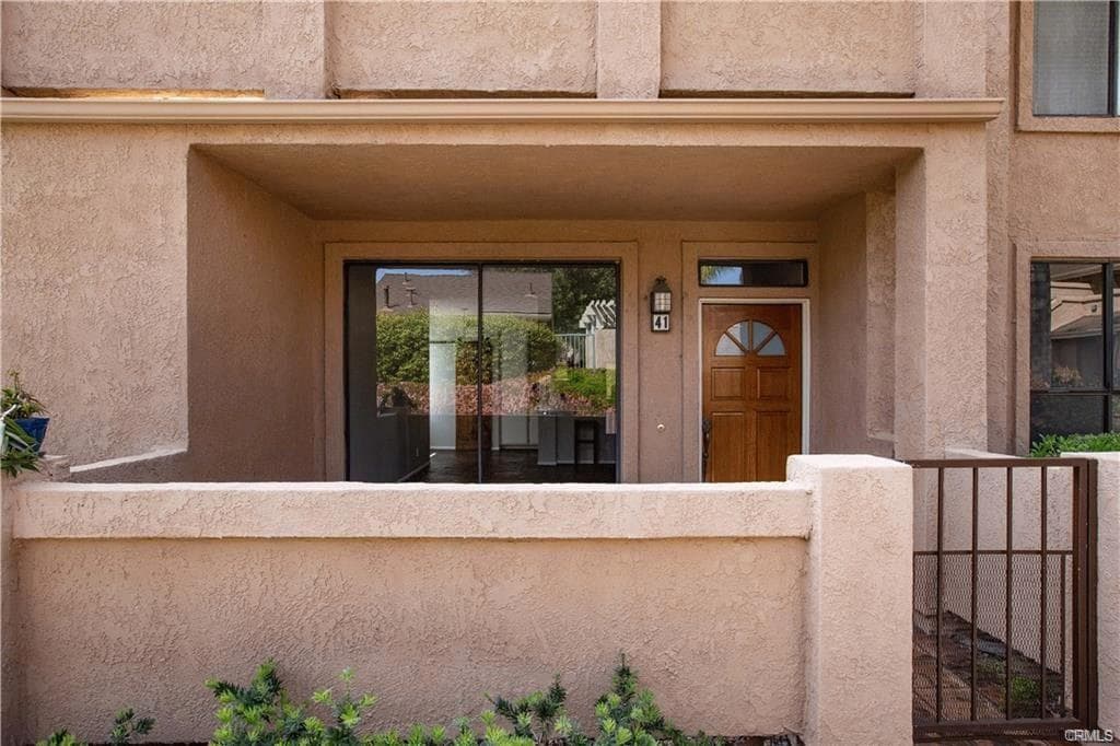 5722 E Stillwater Ave in Orange, CA - Building Photo