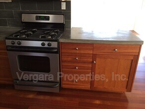 135 29th St in Hermosa Beach, CA - Building Photo - Building Photo