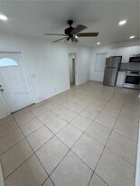 830 SW 6th St in Hallandale Beach, FL - Building Photo