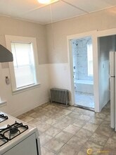 16 Pinkham Pl in Lynn, MA - Building Photo - Building Photo