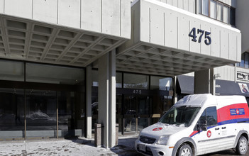 Elgin Square Apartments in Ottawa, ON - Building Photo - Building Photo