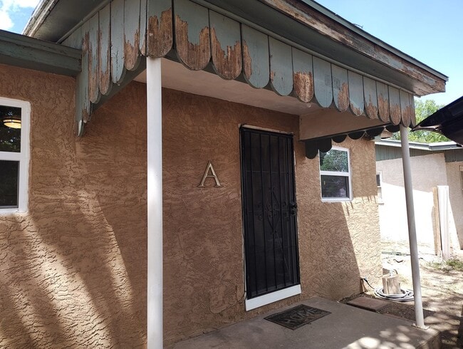 602 S Woody Dr in Roswell, NM - Building Photo - Building Photo