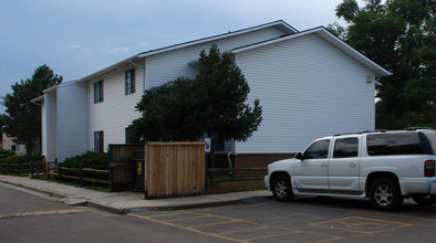 BENNETT GARDENS in Colorado Springs, CO - Building Photo - Building Photo