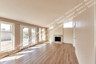 1311 W Wheatridge Dr in Tucson, AZ - Building Photo - Building Photo