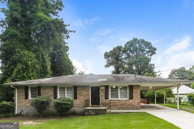 property at 2609 Farn Dr