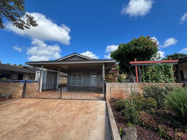 94-579-579 Kupuna Loop
