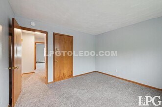3320 Arlington Ave in Toledo, OH - Building Photo - Building Photo