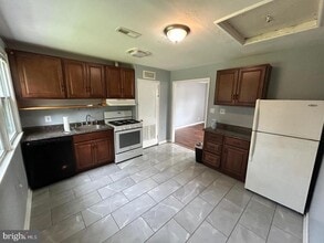 6615 St Barnabas Rd in Oxon Hill, MD - Building Photo - Building Photo
