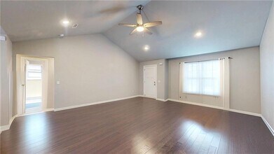 809 NW 64th Ave in Bentonville, AR - Building Photo - Building Photo