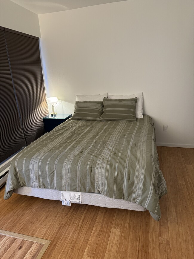 1415 2nd Ave, Unit 706 in Seattle, WA - Building Photo - Building Photo