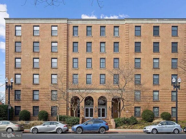 property at 2828 Wisconsin Ave NW
